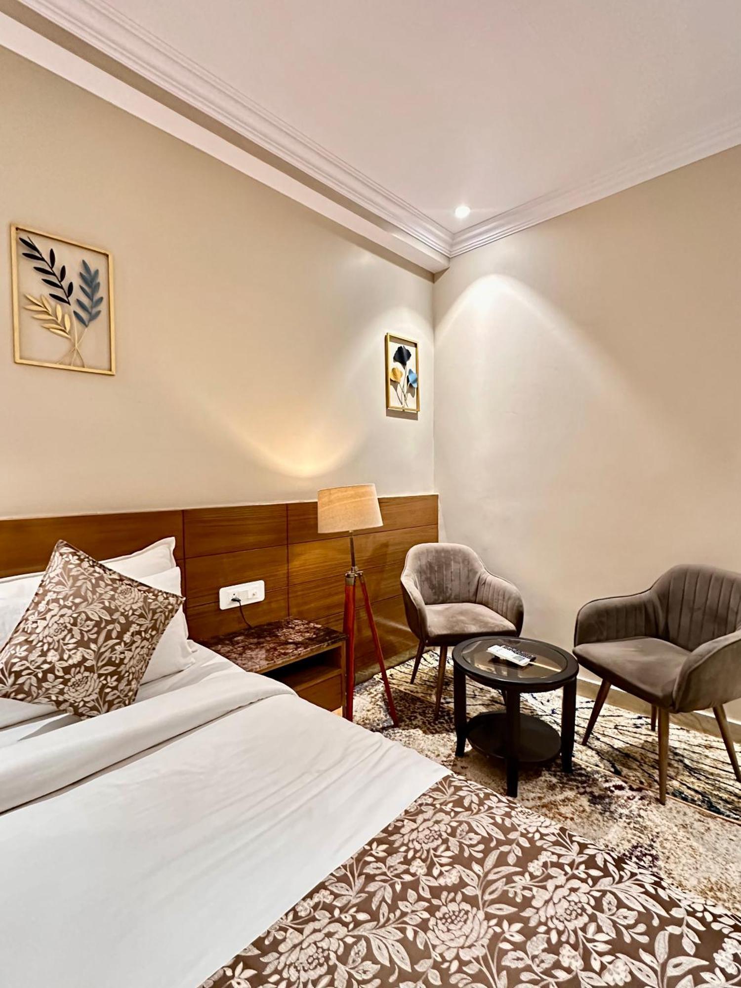 Highlands Hotel Rishikesh Exterior photo